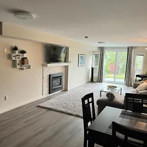 bright-private-1-bdrm-suite-with-fireplace.vancouver-hotels-bc.net/