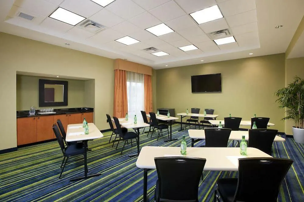 Отель Fairfield Inn & Suites By Marriott Виннипег