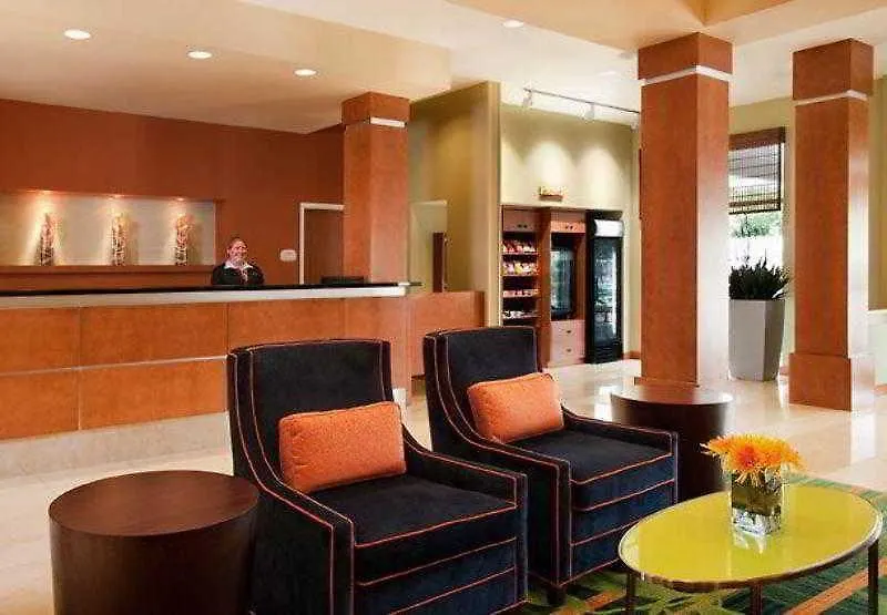 Fairfield Inn & Suites By Marriott Winnipeg Hotel